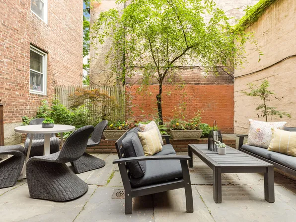 75 Columbia Heights image 29 of 31