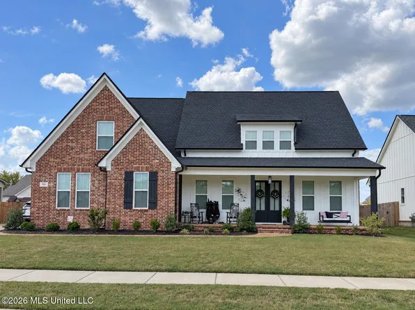 3161 Honeysuckle Ln, Hernando, MS 38632