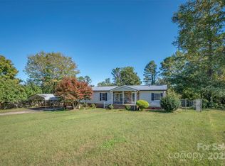 553 New Hope Rd, Rutherfordton, NC 28139