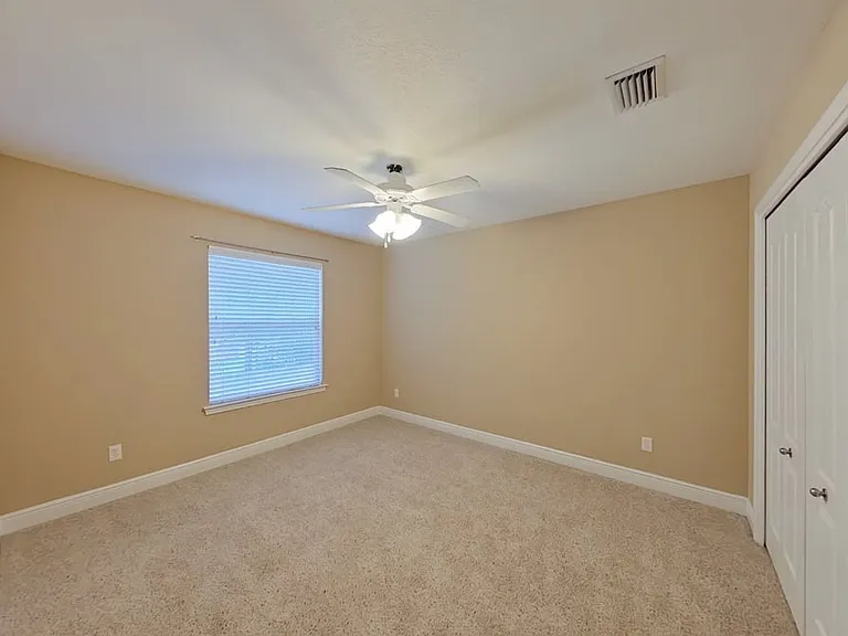2240 Hadleigh Hills Ct — Photo 16