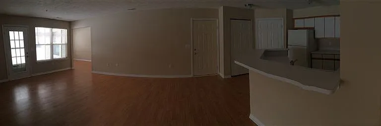 1378 Heatherwood Ln — Photo 3