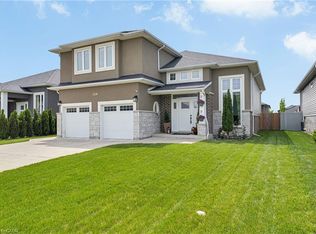 329 Patten Cres, Amherstburg, ON N9V0G3