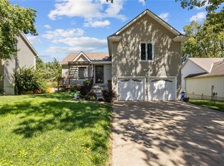 4711 Hayes Ave, Merriam, KS 66203