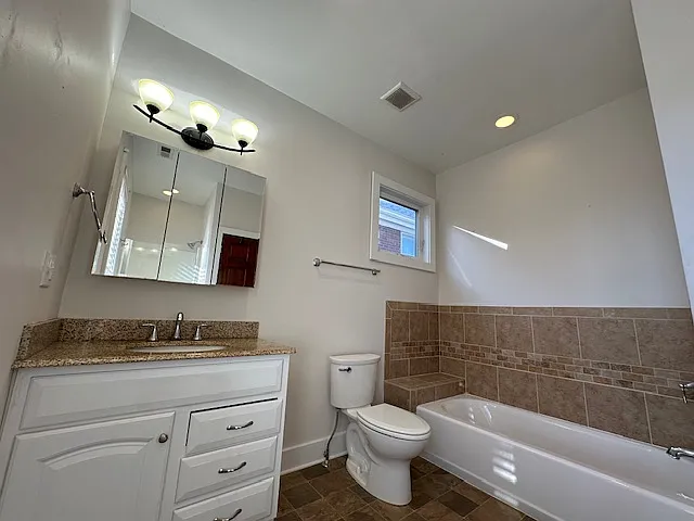 235 S Monroe Ave — Photo 26