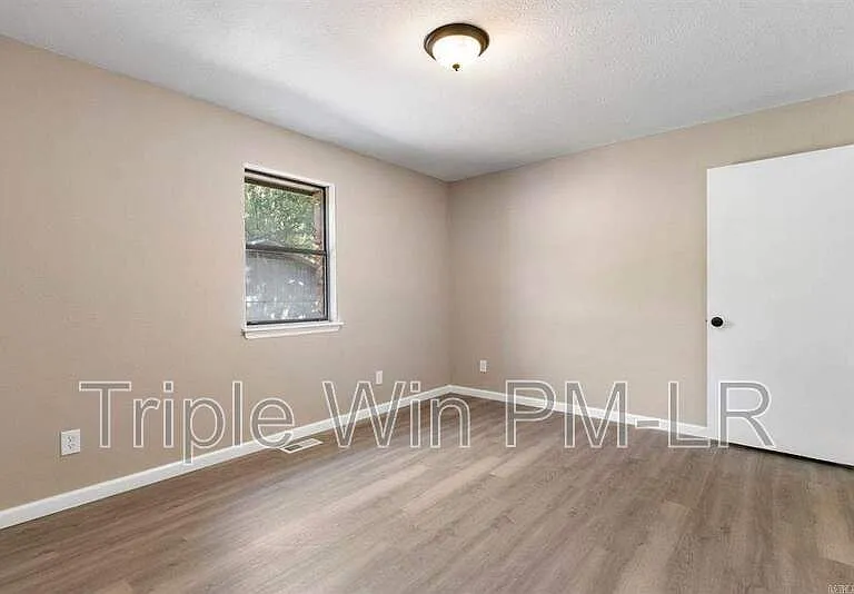 9914 Pinnacle Valley Rd — Photo 42