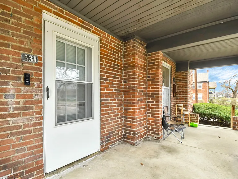 827 Northwest Blvd #827 — Photo 8