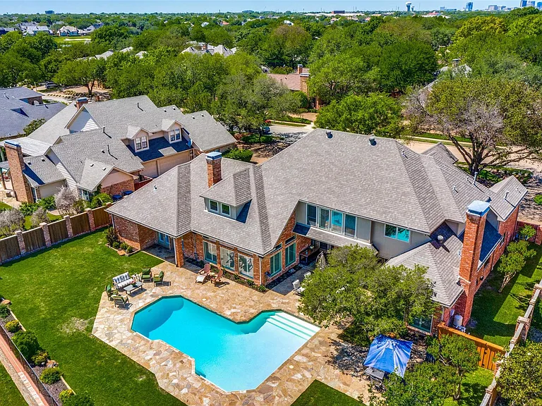 5304 Seascape Ln — Photo 2