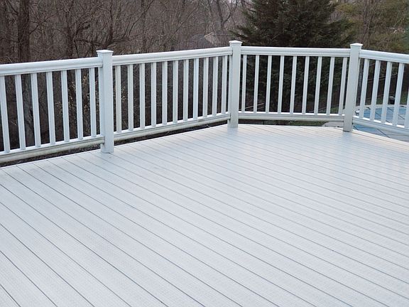 Large 16x20 Deck