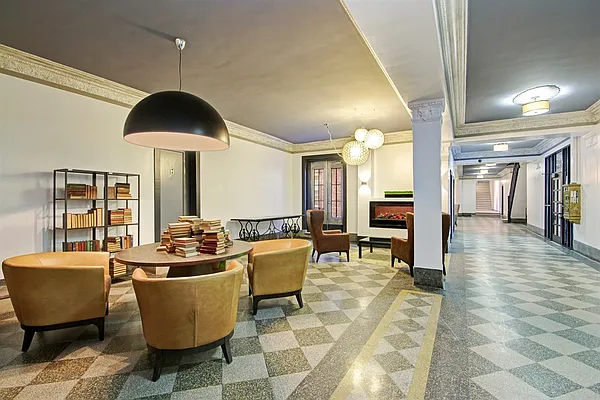 Sold by Corcoran | media 8