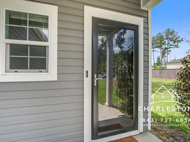 347 Matuskovic Dr — Photo 2