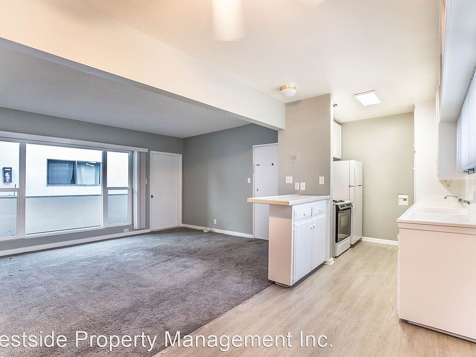 1st image of 2621 Centinela Ave APT 3