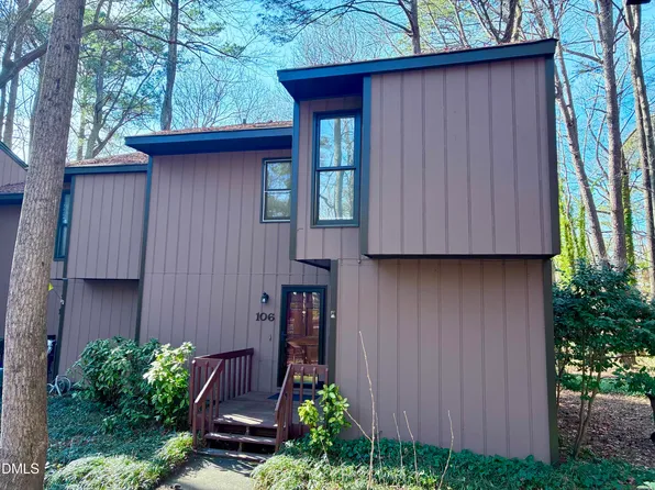 106 Bogue Ct, Cary, NC 27511