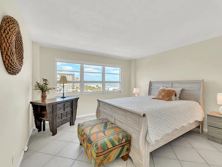 133 N Pompano Beach Blvd #708 — Photo 10