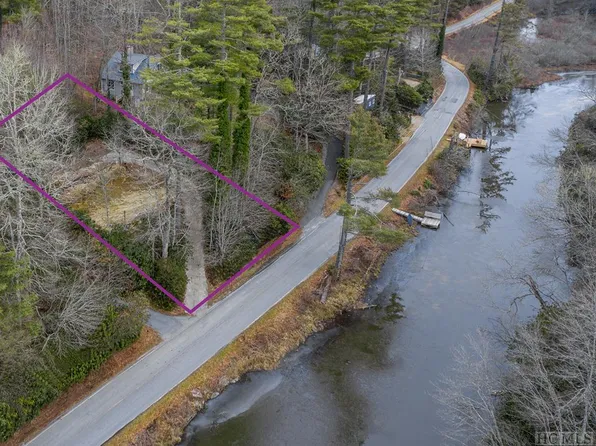 100 Hicks Rd, Highlands, NC 28741