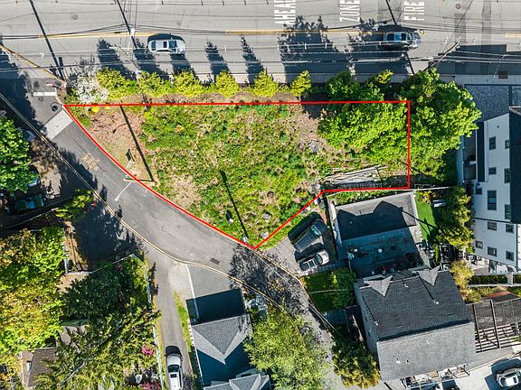 3rd image of 5 Vista Ln
