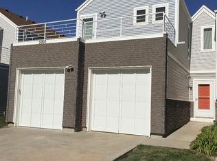 5810 Billings Ct, Lincoln, NE 68516
