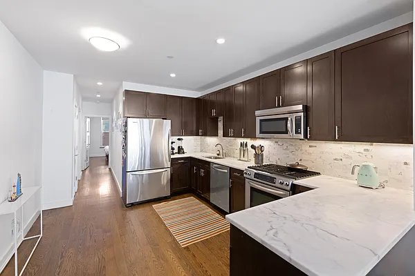 Rented by Douglas Elliman | media 28