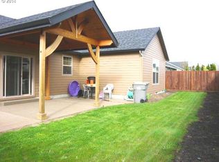1089 Ladd Ave, Junction City, OR 97448