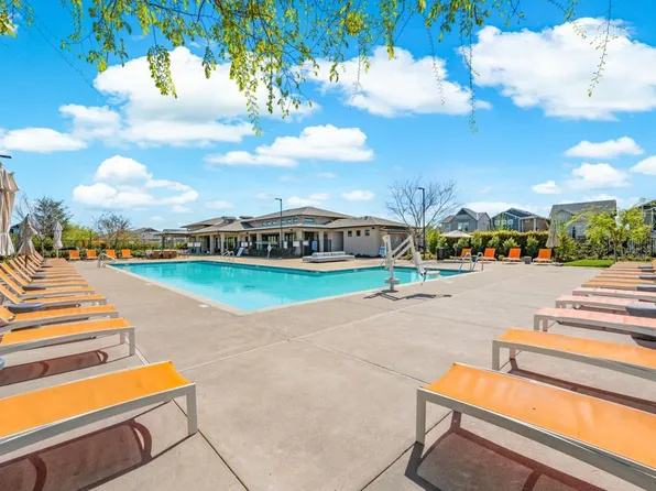 2717 N Cove Drive, Sacramento, CA 95833