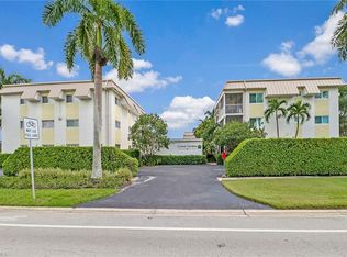 766 Central Avenue #212, Naples, FL 34102