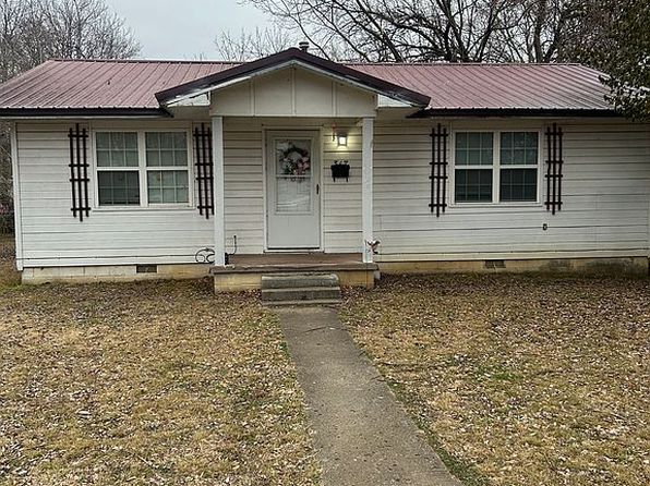 317 W Cedar St
