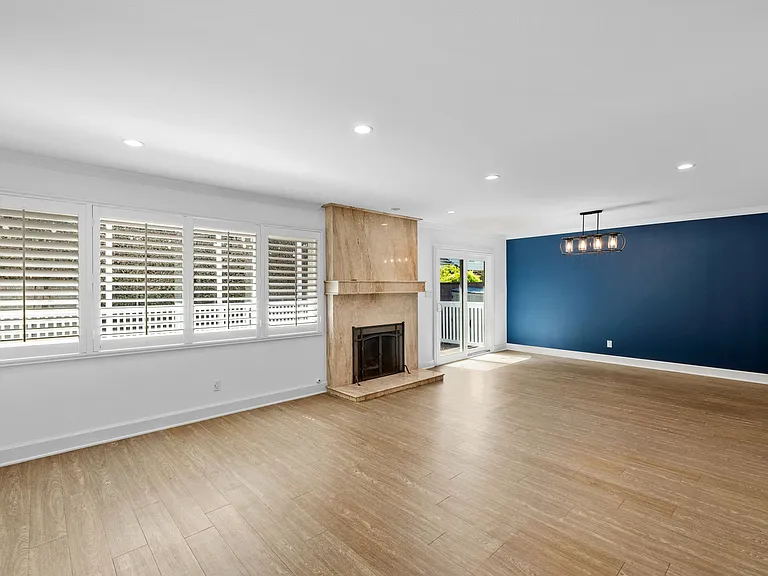 23125 Adolph Ave — Photo 21