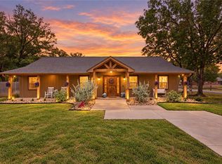 2302 Quail Run, College Station, TX 77845