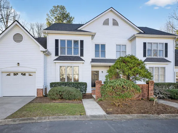 314 Vinca Cir, Cary, NC 27513