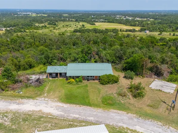 116 George Ct, Springtown, TX 76082