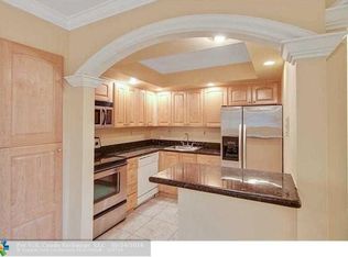 901 NE 3rd St APT 101, Fort Lauderdale, FL 33301