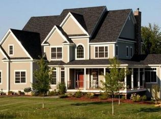 127 Hidden Meadow Ln, South Burlington, VT 05403