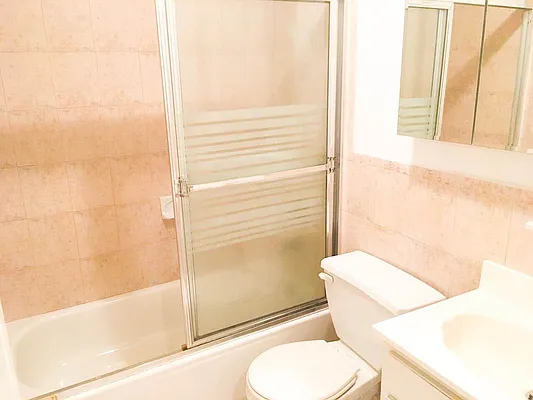 Rented by Showcase Realty | media 9