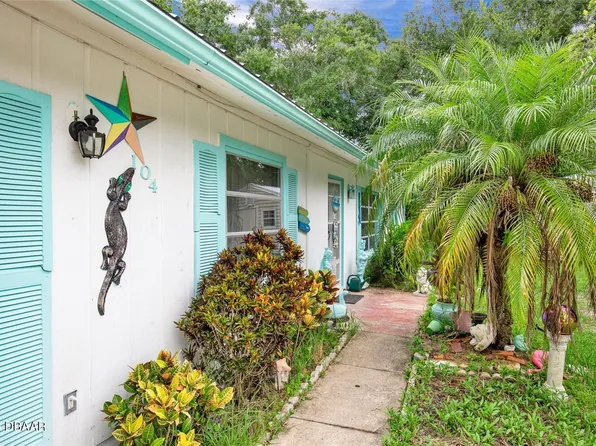 104 Ludwig Ave, Crescent City, FL 32112