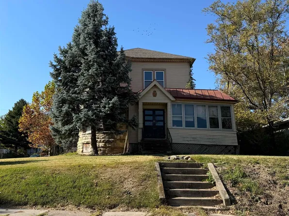 400 Cedar St, Burlington, IA 52601