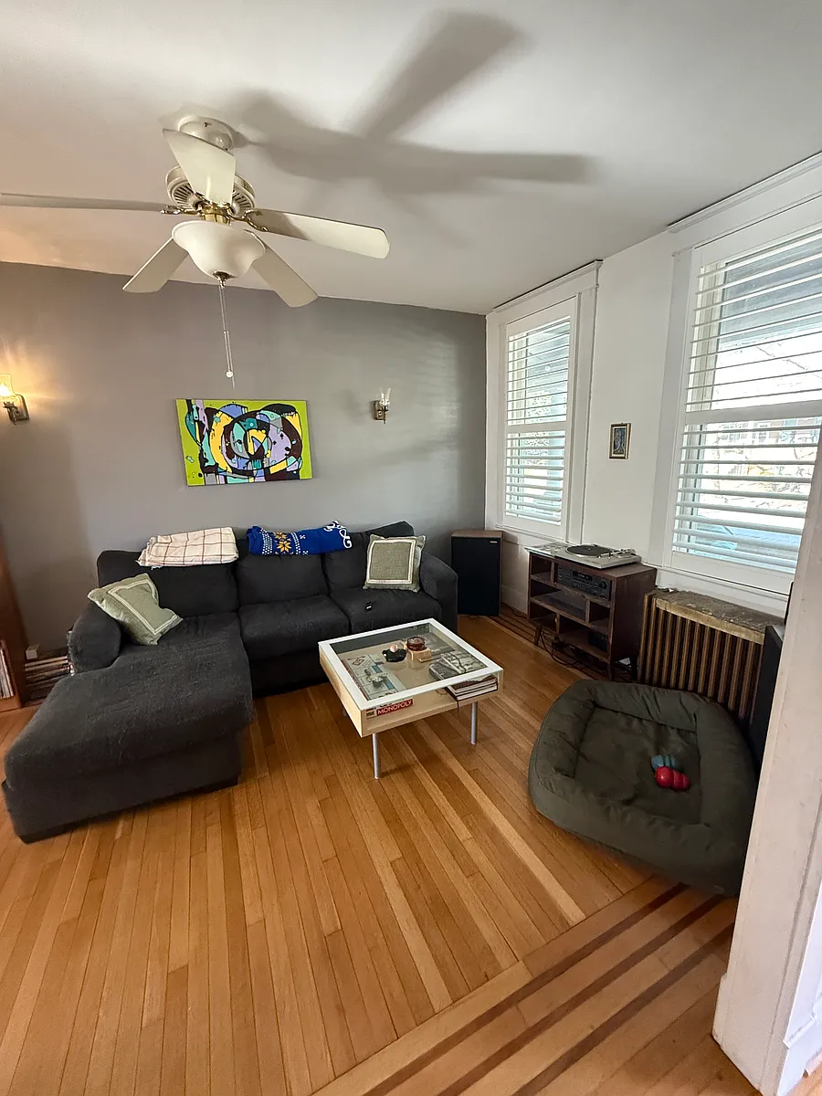 Building Photo - 1349 W 41st St #1
