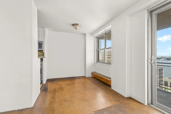 Sold by Corcoran | media 43