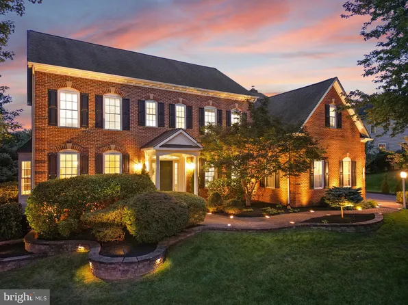 24224 Knollbrook Pl, Aldie, VA 20105