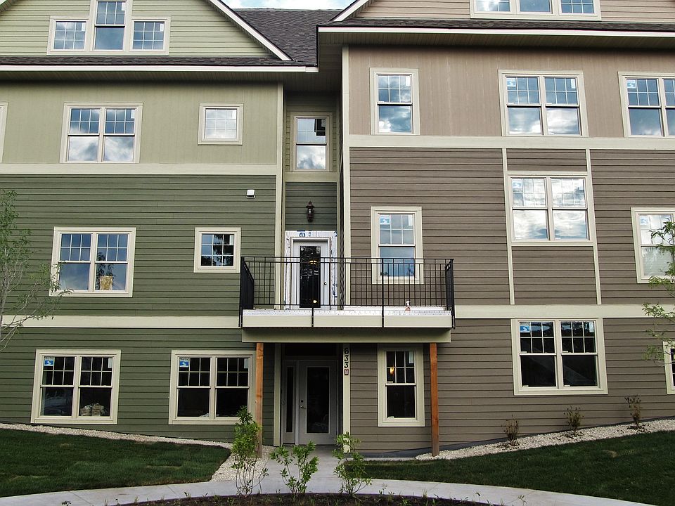 1st image of 633 Ontario St SE #15