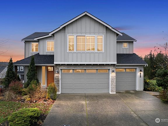 2nd image of 3802 61st Drive NE