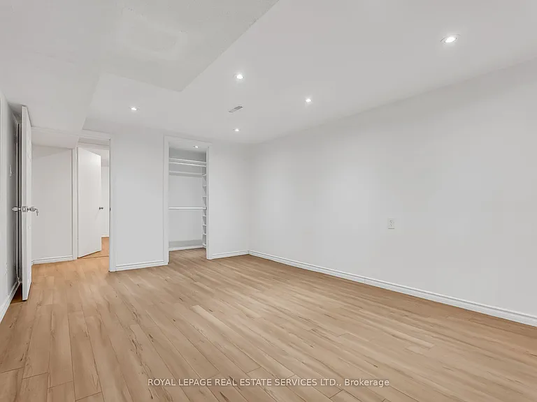 50 Willowbrook Rd #BASEMENT — Photo 25