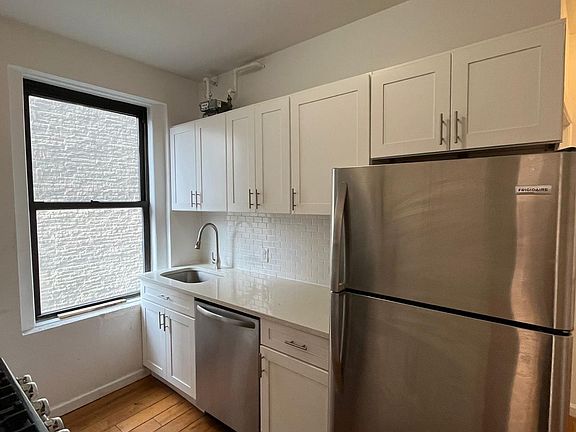 5th image of 620 W 172nd St APT 4D