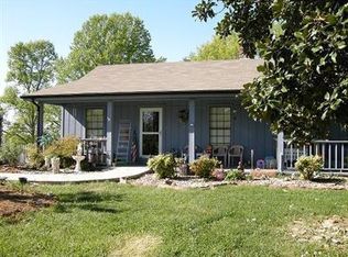 84 Buddy Tarter Rd, Somerset, KY 42503