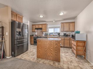 307 N 7th St W, Homedale, ID 83628