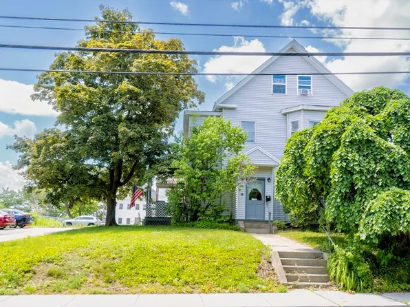 30 Graham St, Gardner, MA 01440