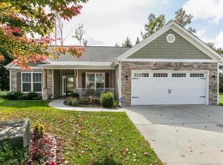 133 Eagle Creek Trl S, Flat Rock, NC 28731