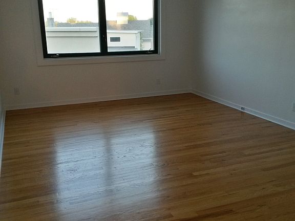5th image of 1551 Post Rd E #2