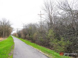 110 Goodwin Pl, Mundelein, IL 60060