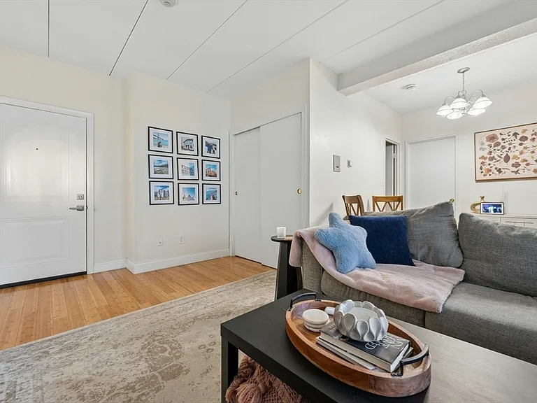 995 Massachusetts Ave #102 — Photo 3