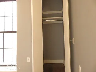 Rented by Rennit Inc.