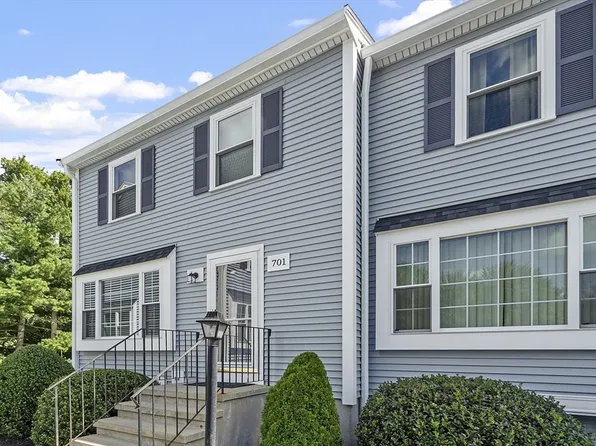 701 Irving Rd #701, Randolph, MA 02368